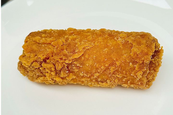 チンジャオロースの湯葉巻き／￥210（税込み）