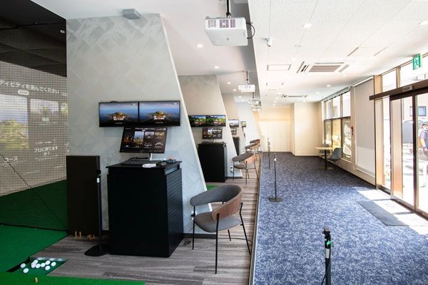【千葉県】浦安市にインドアゴルフ練習場がオープン！世界基準の測定器「Trackman iO」を完備