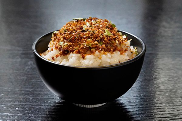 【東京都・埼玉県・神奈川県】酒場生まれのアカマル屋「特製ニラ鰹ふりかけ」発売！株主に好評だったあの味が店頭へ