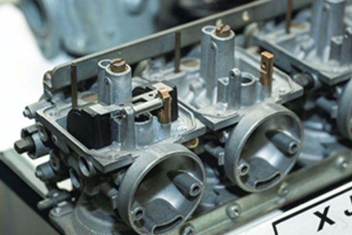 ヒトづくりとモノづくりづくりの拠点「レッドバロンの本社工場」