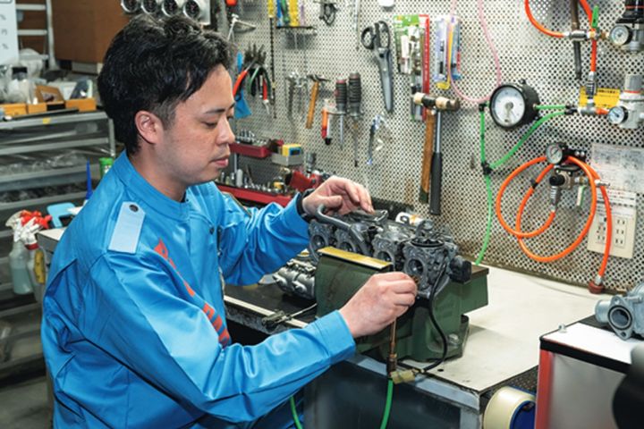 ヒトづくりとモノづくりづくりの拠点「レッドバロンの本社工場」