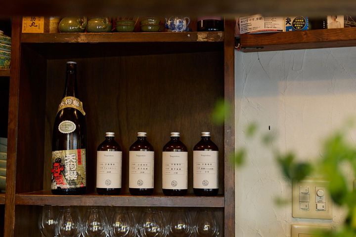 棚に焼酎