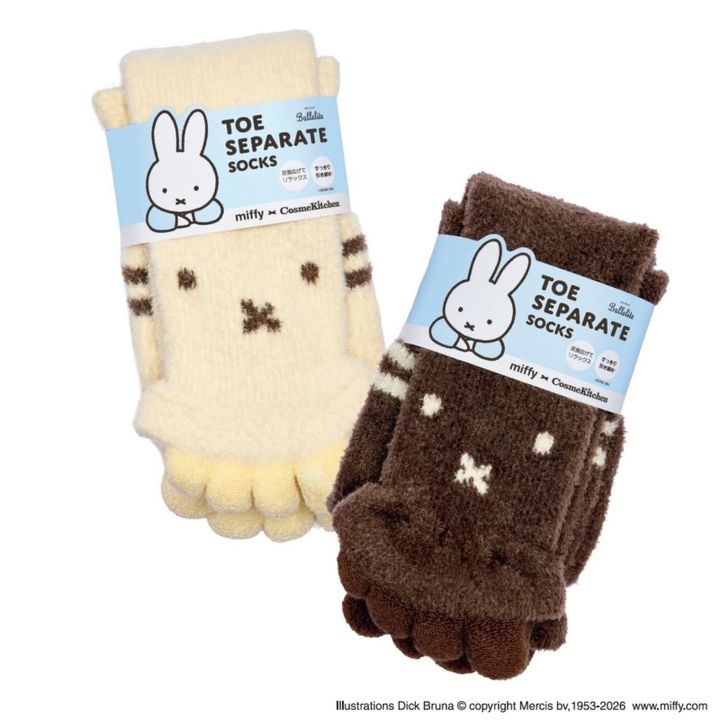 ballelite 足指セパレートソックス size：23-25cm 2970円（コスメキッチン）