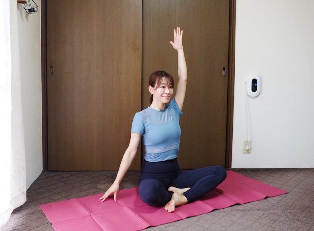 側屈のストレッチ