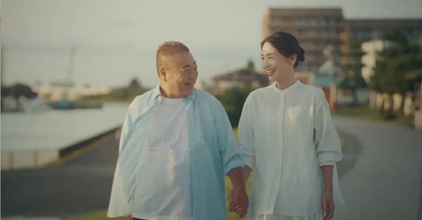 買取専門店「売るナビ」が出川哲朗さん出演の新TVCMを放映！ブランドムービーも公開