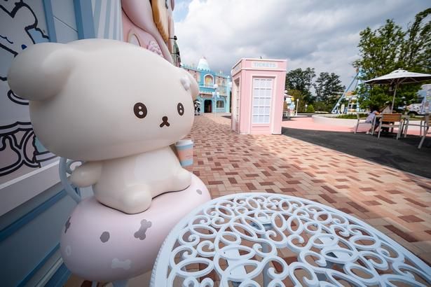 「いしよわちゃん」と一緒にテーブルを囲んで写真も撮れる