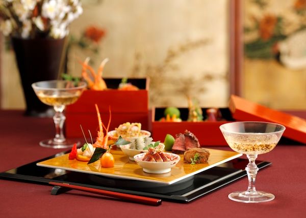 銀座アスター創業100周年。贅沢な記念おせち「万寿」含む「名菜おせち料理」を発売