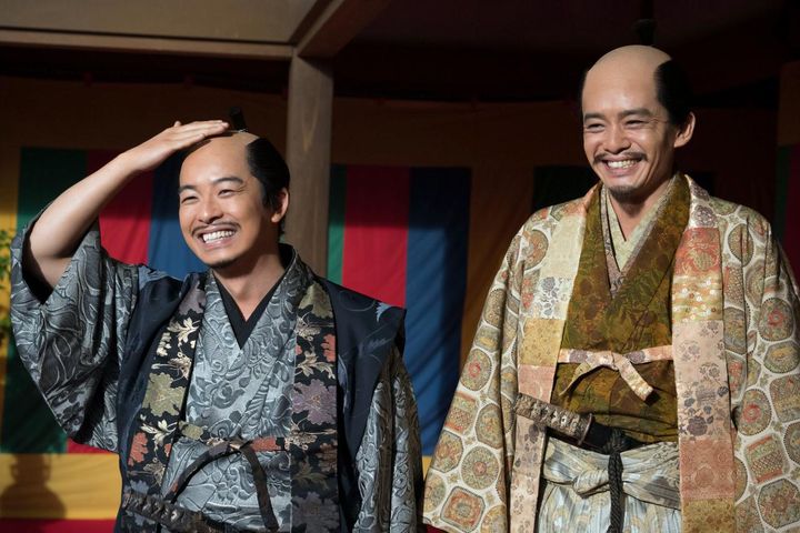 羽柴小一郎長秀（仲野太賀）、羽柴筑前守秀吉（池松壮亮）／大河ドラマ「豊臣兄弟！」第33回より ©️NHK