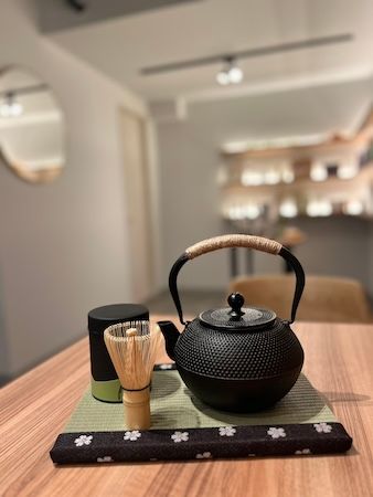 日本の食文化と健康習慣を発信。抹茶×麹のウェルネスカフェ＆ショップが新OPEN