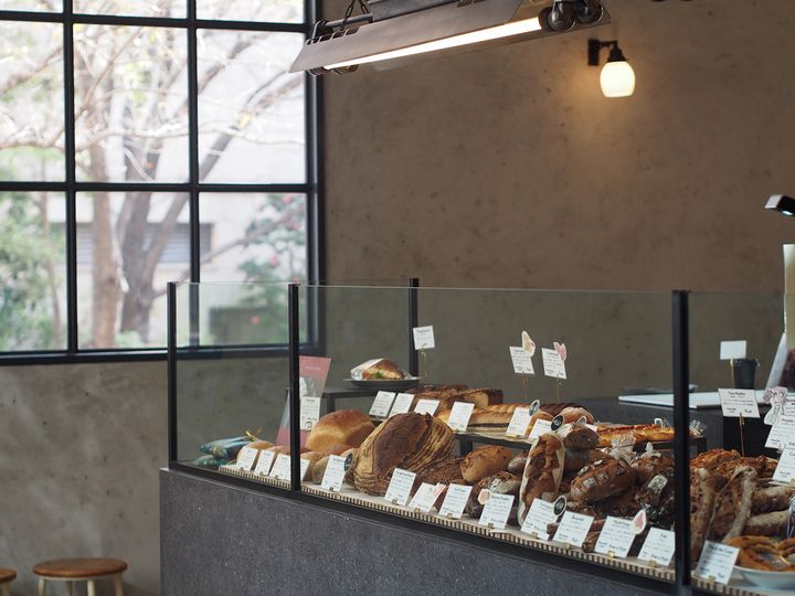 bricolage bread店内