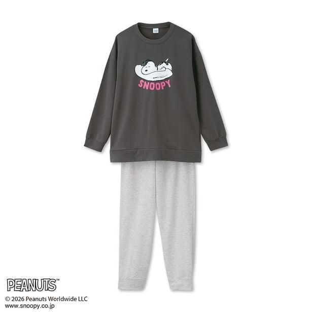 「レディース ルームウェア」(3300円)