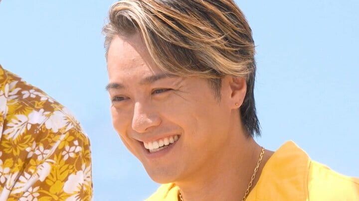 【写真・画像】「しれっと奥さんに…」 EXILE TAKAHIROが妻・武井咲に買った物 南キャン山里が明かす 1枚目