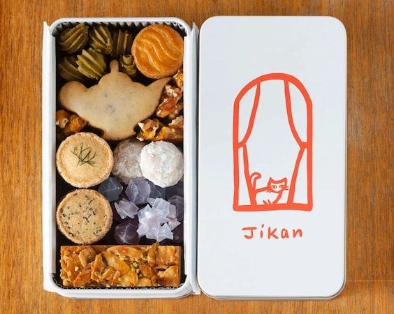 うつわと焼き菓子の店「うみとじかん」大分の素材を生かしたクッキー9種入り缶を発売