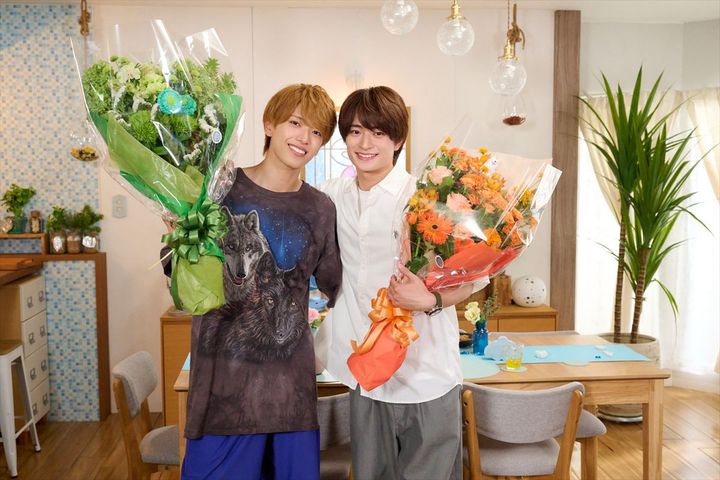 ドラマ『夏色の雲が恋と嵐をまきおこす』（左から）深田竜生、浮所飛貴 （C）テレビ朝日 width=