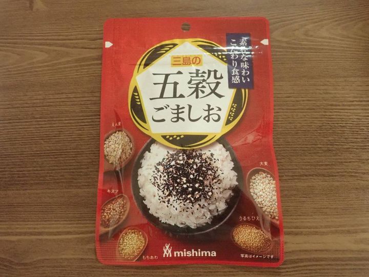 ダイソー：三島食品 五穀ごましお 36g