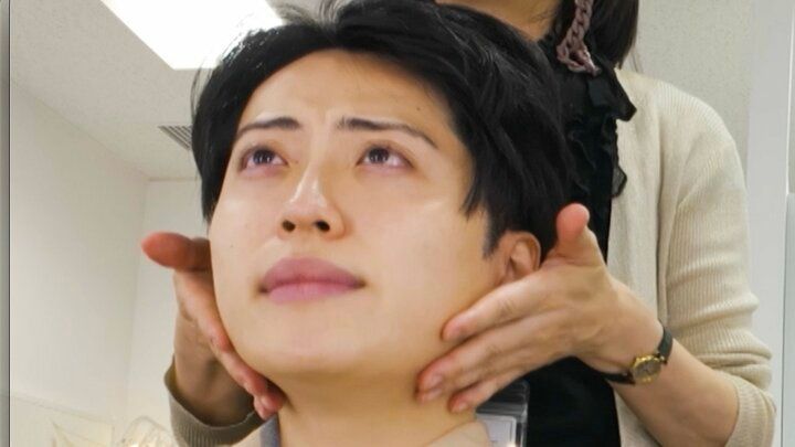 【写真・画像】“美容男子芸人”レインボー池田、ケアにかける金額明かす「月30万円ぐらい」 1枚目