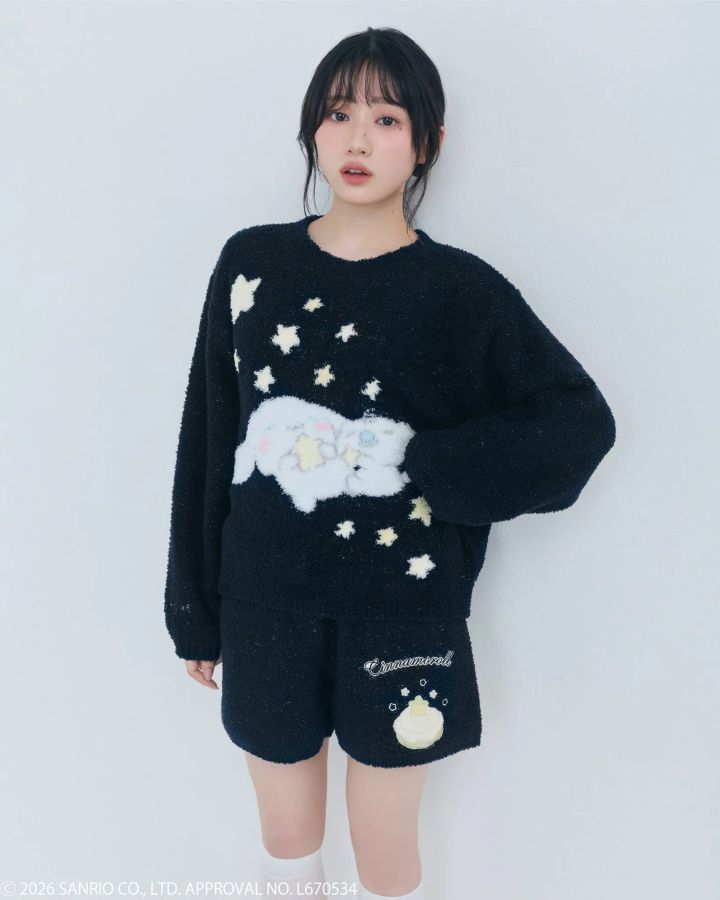 店舗限定ニットプルオーバー×ショートパンツセットアップ NVY