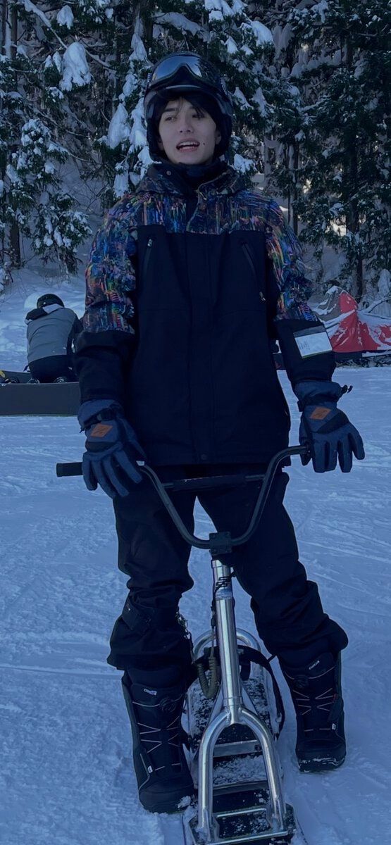 STANFORD所属のモデル・田邉和也の好きなもの②雪山で遊ぶこと