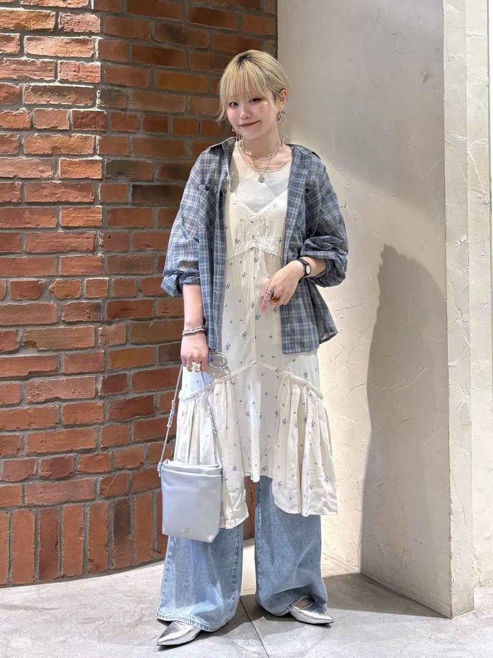 画像1: 出典：and ST