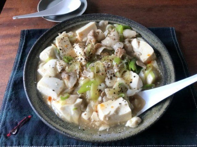 「長ねぎと豚バラの塩麻婆豆腐」レシピ