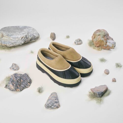 【名作カリブーが進化】SORELの新作「防水クロッグ」が神履き心地！2万円台で買える一足