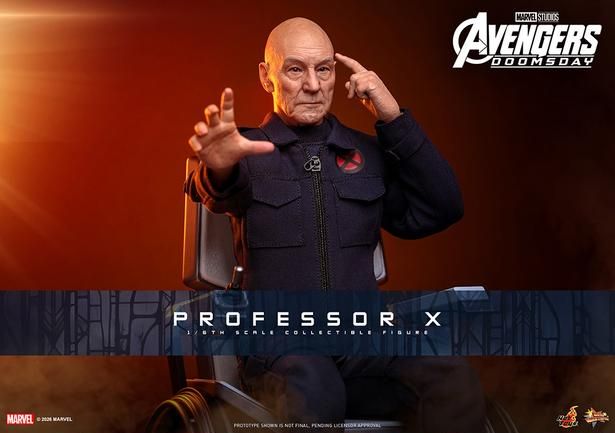 プロフェッサーXをフィギュア化！(「【ムービー・マスターピース】『アベンジャーズ／ドゥームズデイ』1/6スケールフィギュア プロフェッサーX」) 2027年12月発売予定 価格：46,000円(税込) 発売・販売元：ホットトイズ [c] 2026 MARVEL