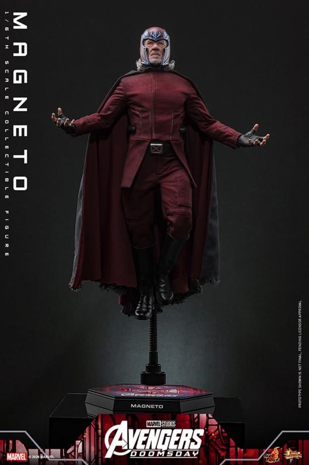 全身の可動でおなじみのポーズも(「【ムービー・マスターピース】『アベンジャーズ／ドゥームズデイ』1/6スケールフィギュア マグニートー」) [c] 2026 MARVEL