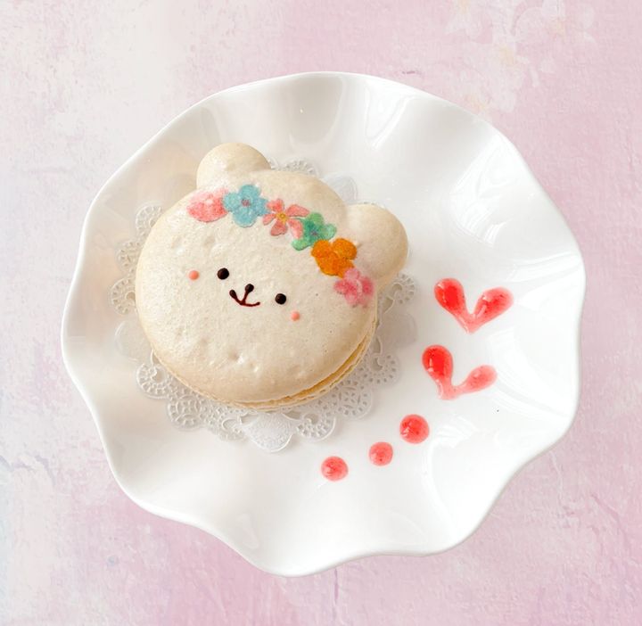 お花のクマカロン いちご味
