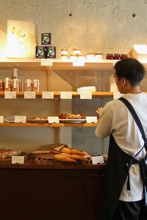 【東京都】三田のベーカリーカフェが、10年という節目を迎え「COCCO CAFE Mita」にリニューアル