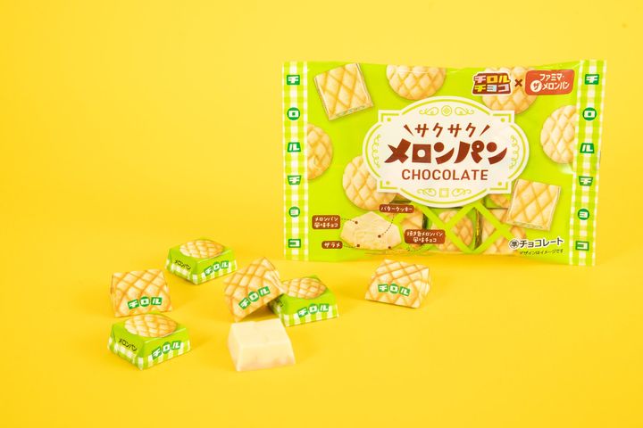 チロルチョコ サクサクメロンパンチョコレート