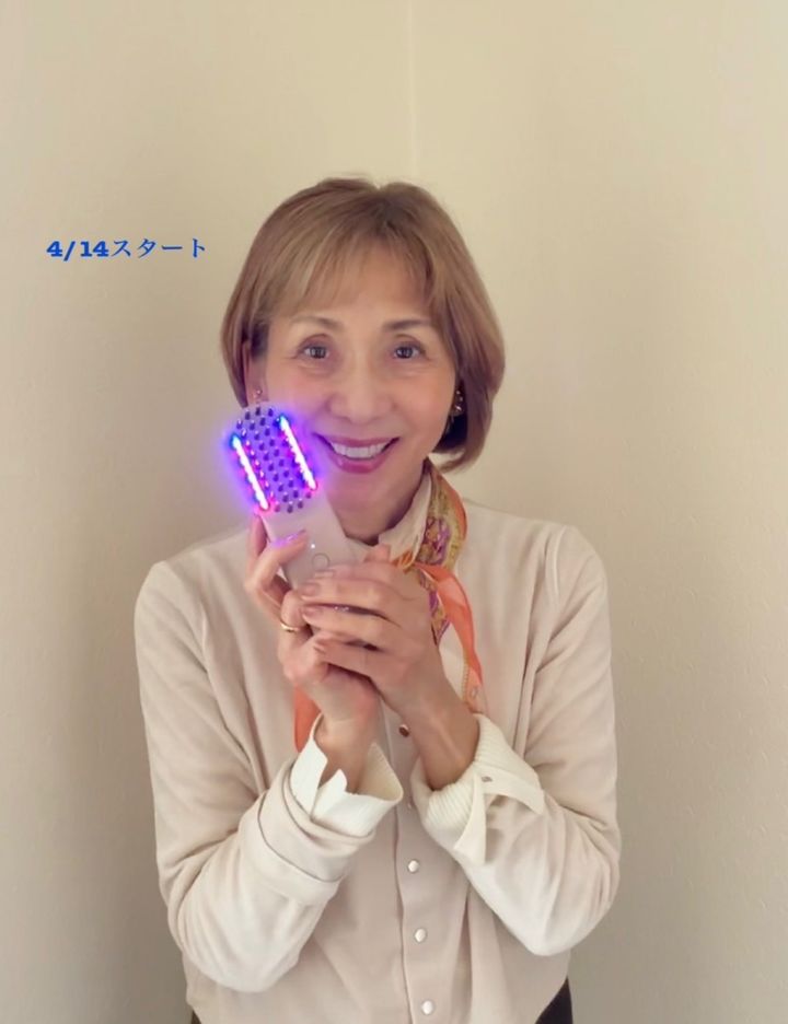 ブラシ型美顔器「ELEKI BRUSH＋」使用前