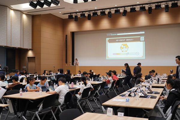 【東京都千代田区】「夏休みに親子で学ぶ！〜未来につながるお金のワークショップ〜」開催。投資体験も