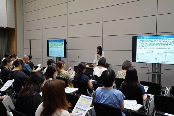 【東京都千代田区】「夏休みに親子で学ぶ！〜未来につながるお金のワークショップ〜」開催。投資体験も
