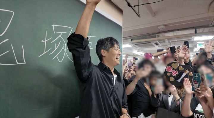 反町隆史、「GTO POPUP STORE」in 仙台に来店 （C）カンテレ width=