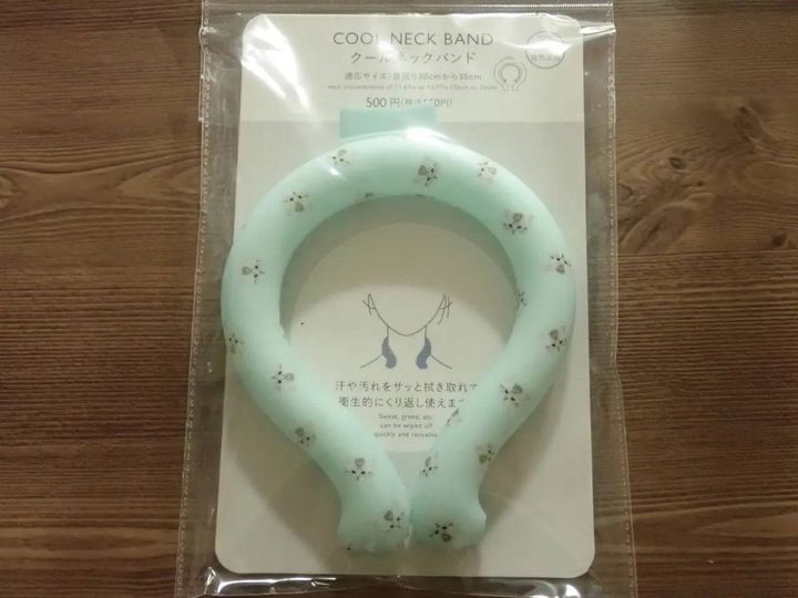 DAISO(ダイソー)：クールネックバンド