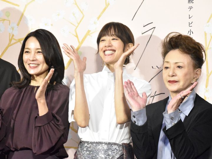 連続テレビ小説『ブラッサム』第1週完成試写会にて クランクイン！ width=
