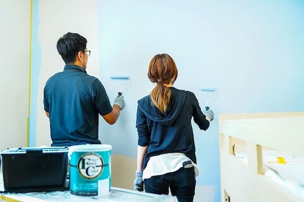 空間を格上げする、全144色の室内用水性塗料「フリーコート マットセレクション」発売