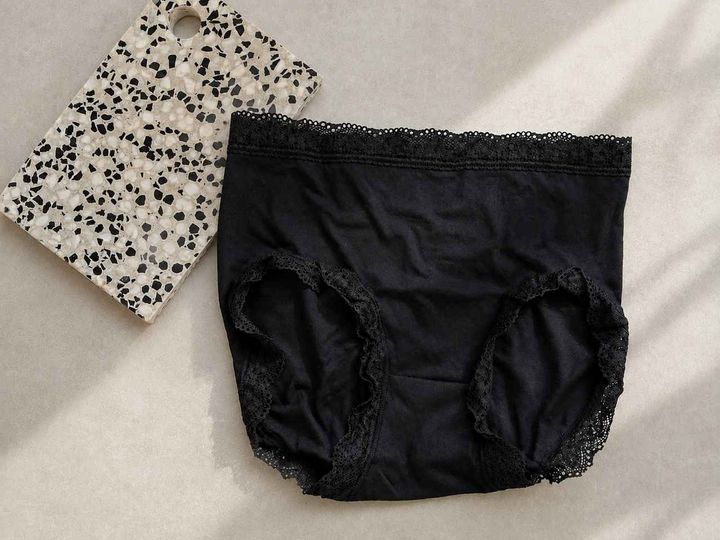 画像2: まさかコンビニで！ トリンプのショーツを発見