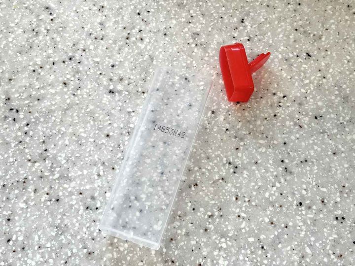 画像2: 容器を洗浄