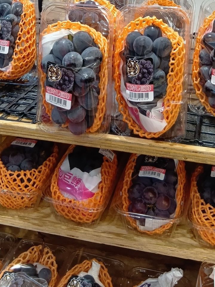 その中から今回ご紹介するのは…… 今年、買わなきゃ損！？なぶどう！