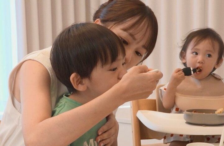 【写真・画像】「ほぼ毎年男児を出産」4児の母となった元グラドル（40）、冷凍食品を活用した朝食を公開「美味しそう！」絶賛の声 2枚目