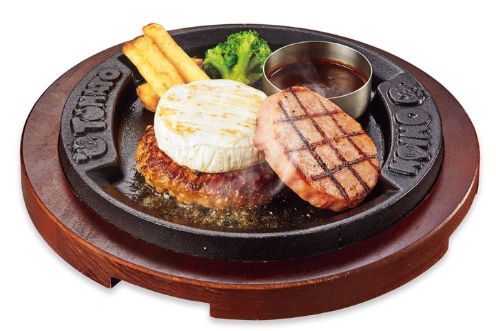 “とろ～り”焼きカマンベールチーズのハンバーグ＆赤身カットステーキ