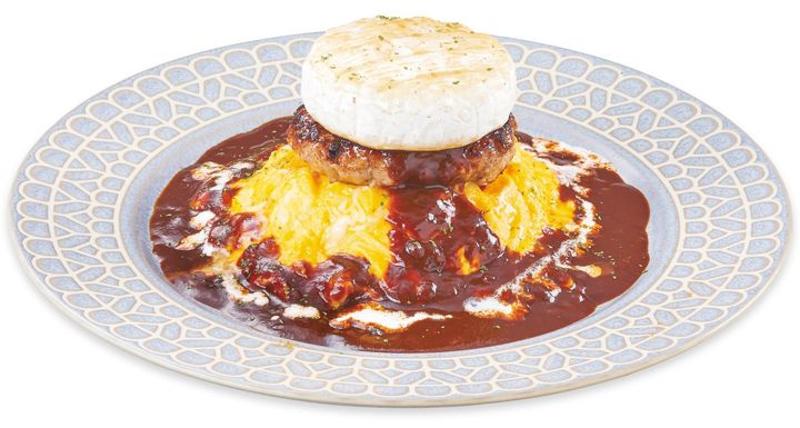 “焼きカマンベール”のハンバーグオムライス