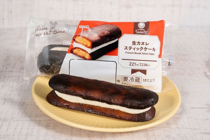 「生カヌレスティックケーキ」