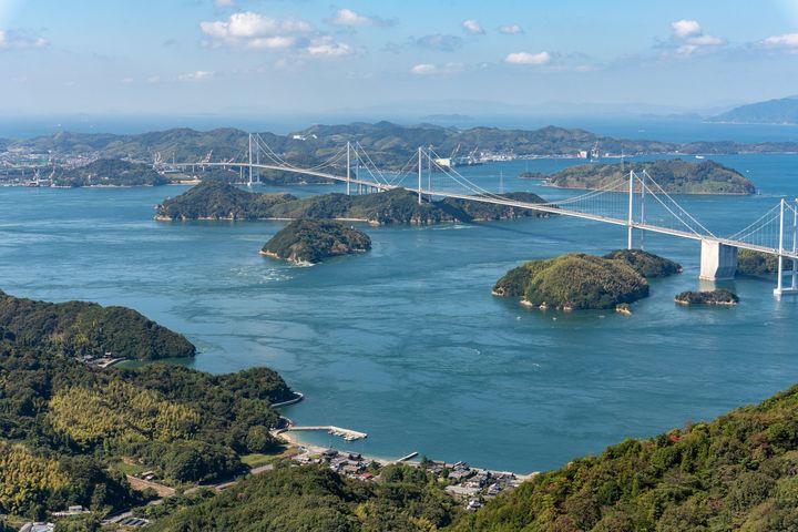 世界中からサイクリング観光の方たちが訪れる「しまなみ海道」