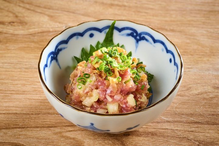戻り鰹のなめろう 590円（税込649円）