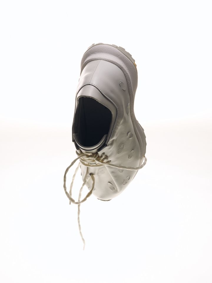 ポスト アーカイブ ファクション (PAF) のスニーカー「Petal Trainers」ホワイト