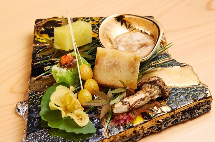 六本木 鮨悠 提供の例