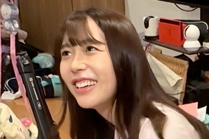 【写真・画像】「脱いだらこうなってんの!?」27歳美女が席を外した隙に本人の