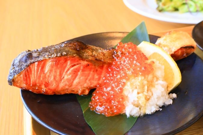 FUKU CAFE 鮭といくら